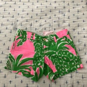 Amazing Lilly Pulitzer shorts size 2. Worn once